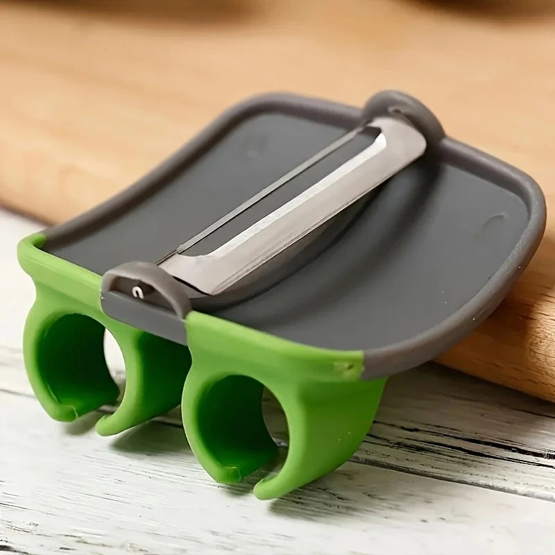 Premium Stainless Steel Kitchen Peeler - Sharp Blade with Non-Slip Grip