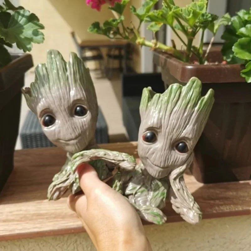Baby Groot Miniature Figurine - Cute Desktop Decor for Office & Home (5cm)