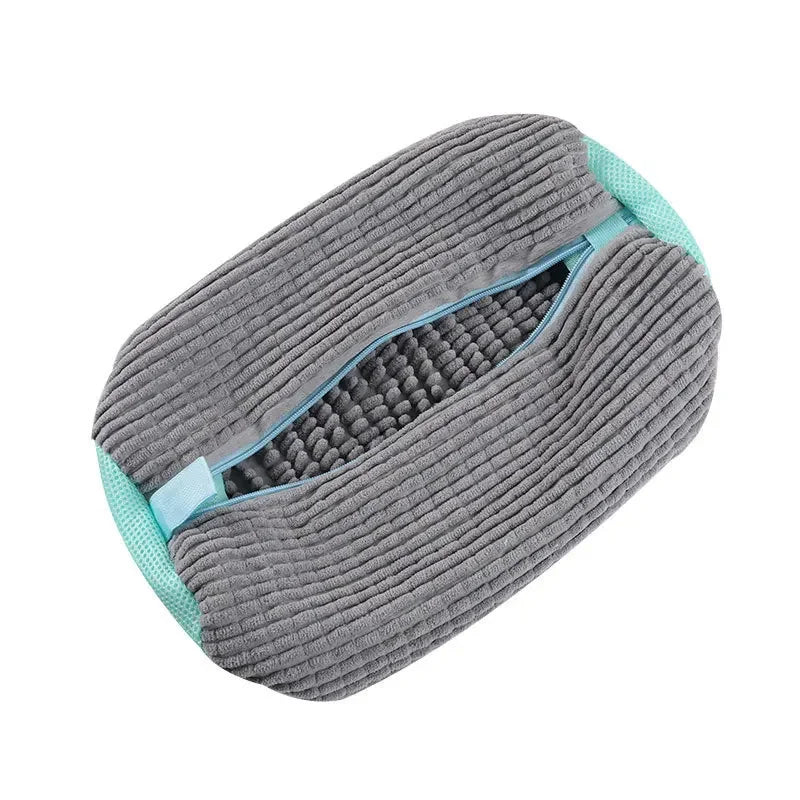 Padded Shoe Washing Bag