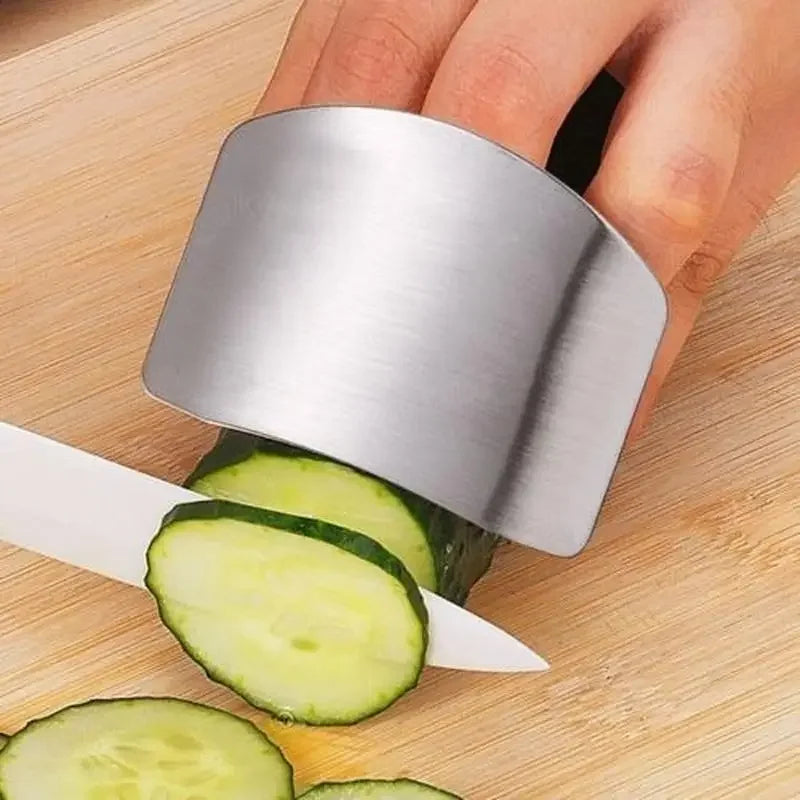 Stainless Steel Finger Guard - Kitchen Safety Tool for Cutting & Slicing