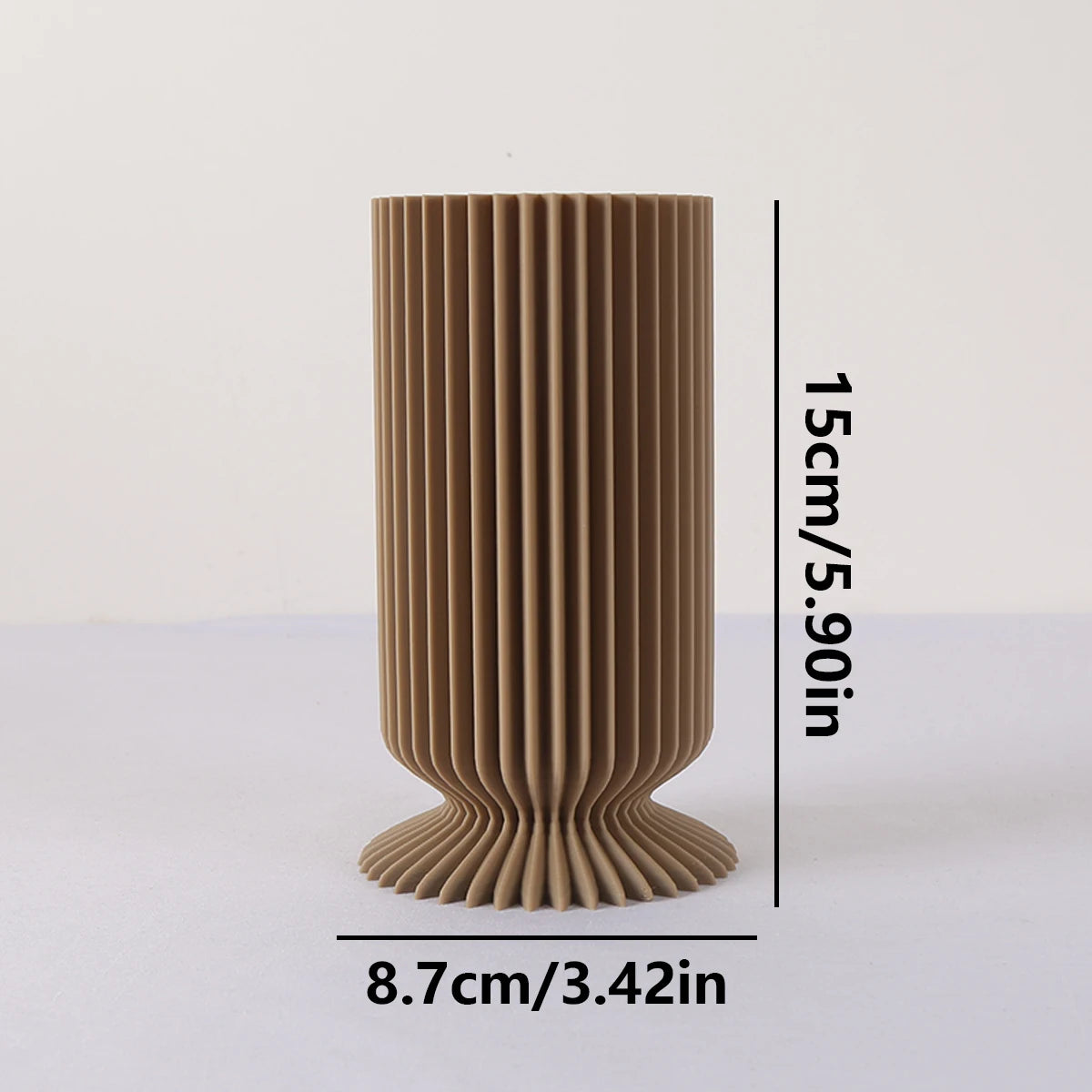 Modern Sculptural Vase - Minimalist Centerpiece